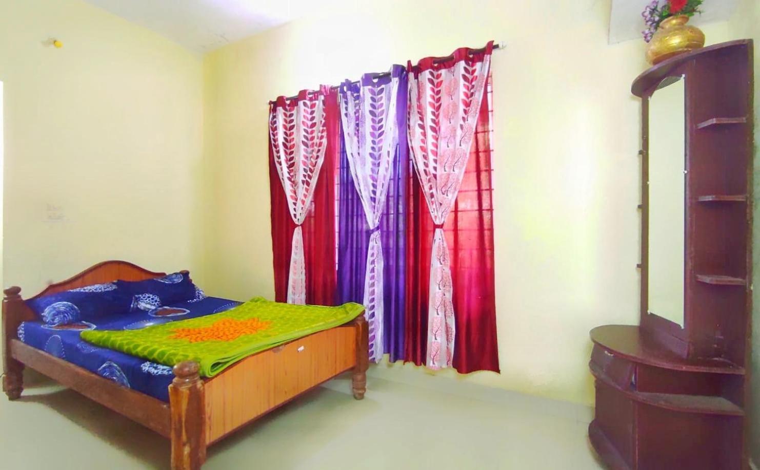 Royal Palm Homestay Мадикери Экстерьер фото
