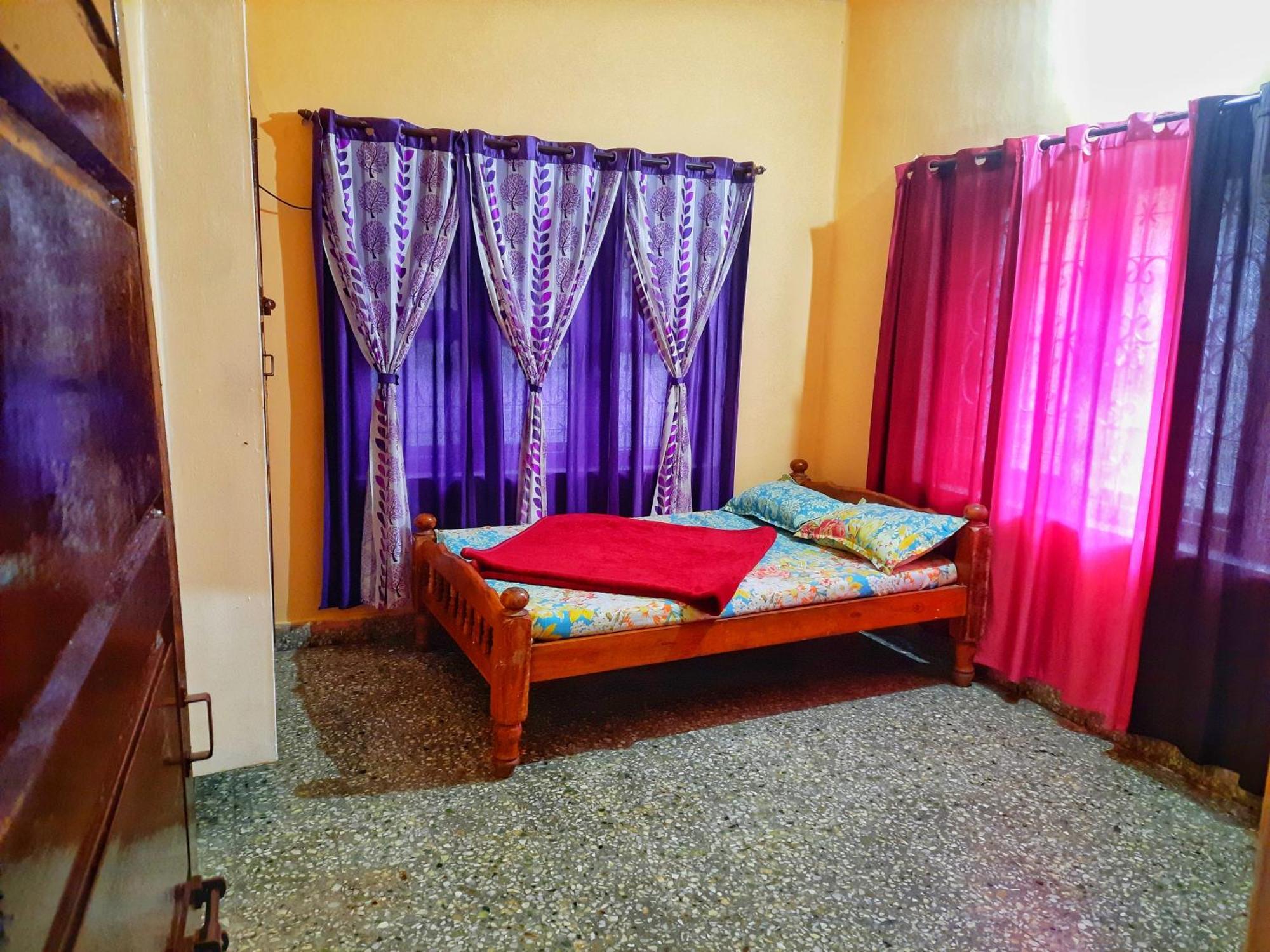 Royal Palm Homestay Мадикери Экстерьер фото